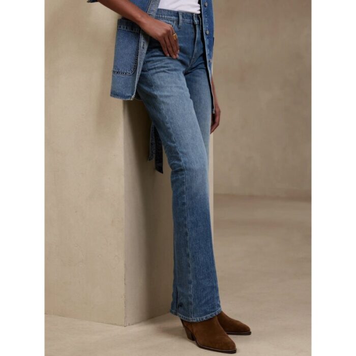 Banana Republic High Rise Relaxed Rigid Bootcut Jeans
