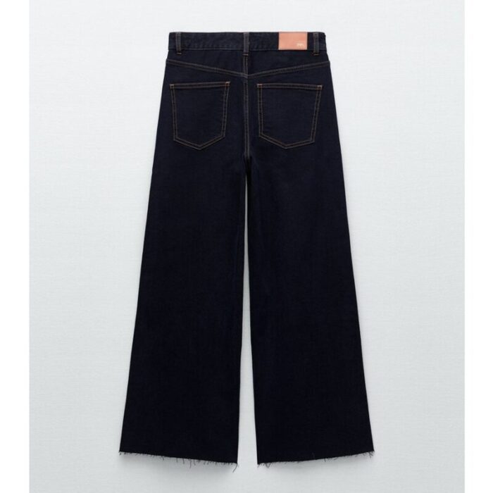Zara Dark Wash High Rise Wide Leg Crop Hem Jeans