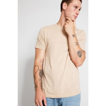LA Stone Basic Round Neck T-Shirt