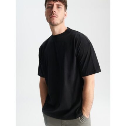 LA Black Oversized Basic Round Neck T-Shirt.