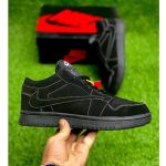 AJ -1 LOW TRAVIS SCOTT BLACK (PREMIUM BATCH)