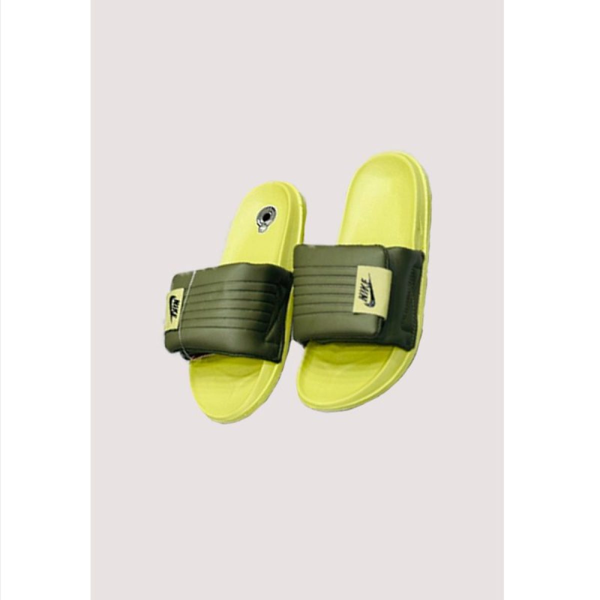 Nike slides with foam best sale