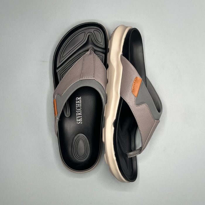 SKECHER SOFT MEDICATED URBANTREK FLIP FLOP.