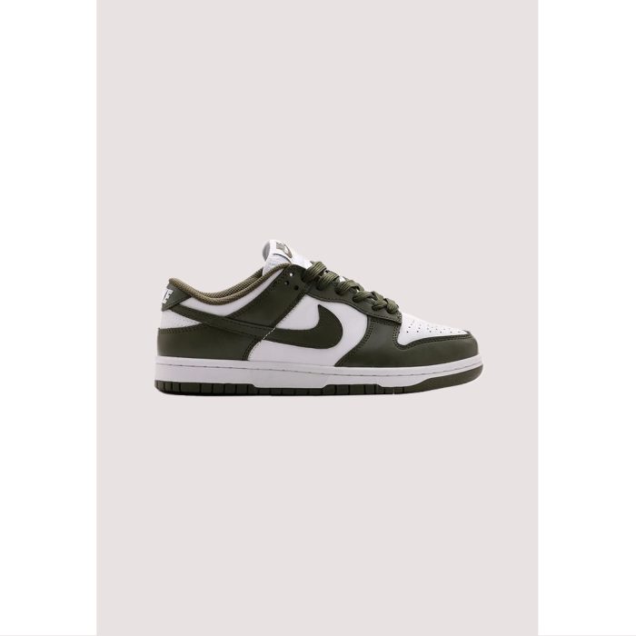 NIKE SB DUNK LOW MEDIUM OLIVE