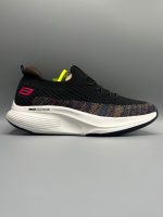 GIRL'S SKECHERS MAXCUSHION BLACK.