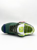 NIKE SB DUNK LOW OG CONCEPTS SPECIAL GREEN LOBSTER. - Image 3