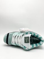 NIKE SB DUNK LOW PRO CONCEPTS TIFFANY MINT GREEN LOBSTER. - Image 3