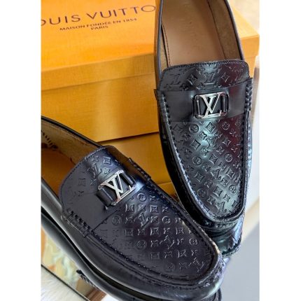 LOUIS VUITTON BLACK EMBOSSED LOGO FORMAL SHOES MEN