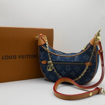 LIS VUITTON MONOGRAM BLUE CROSS BODY BAG.