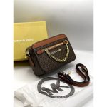 MICHAEL KORS JET SET LOGO LIGHT CROSSBODY BAG BROWN.