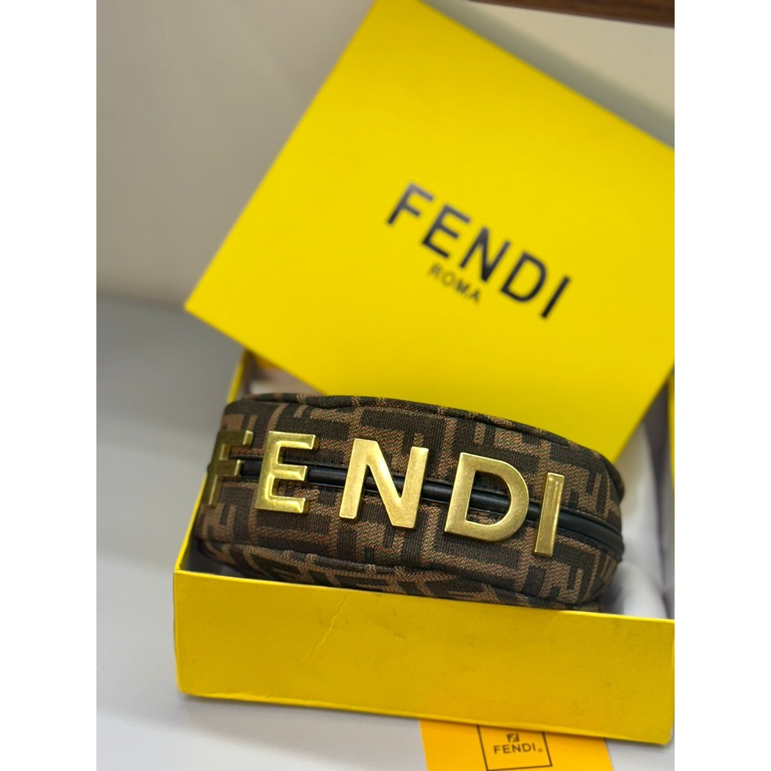 FENDI GRAPHY MINI HOBO FENDI LETTER CHOCOLATE BROWN SHOULDER BAG