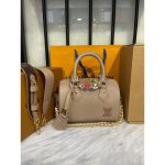 LOUIS VUITTON NUDE SPEEDY BANDOULIERE 20 HANDBAG.