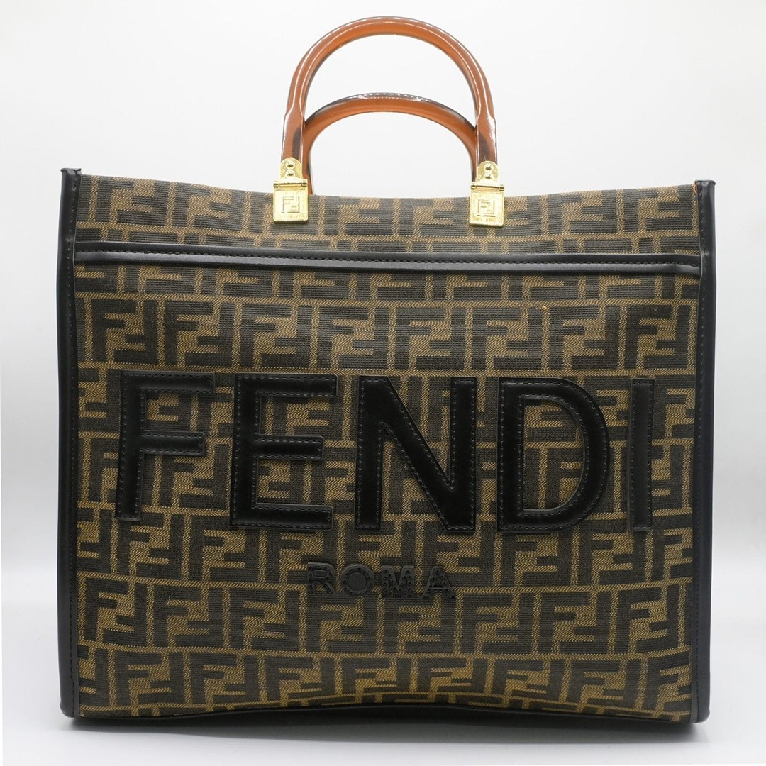 FENDI BLACK SMALL KAN SHOULDER BAG.