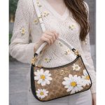 COACH TERI SHOULDER BROWN WHITE BAG
