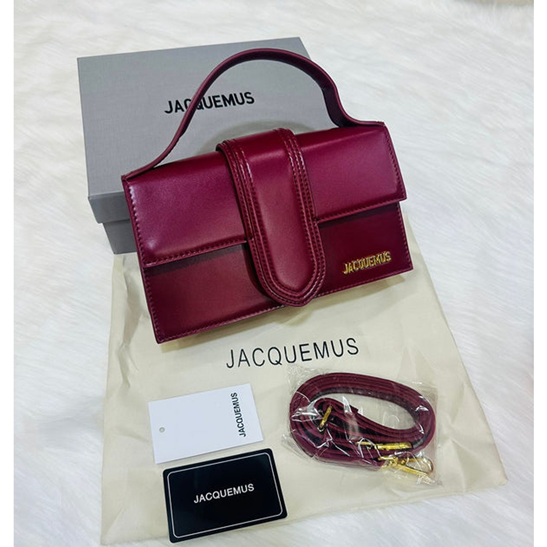 JACQUEMUS LE GRAND BAMBINO CROSS MAROON BODY BAG.