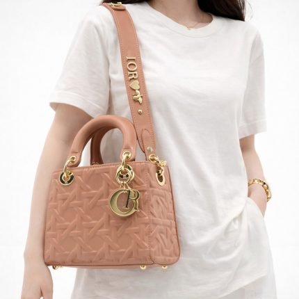 LADY DIOR CANNAGE PATTERN LADY PINK BAG.