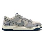 NIKE SB DUNK LOW X THE NORTH FACE