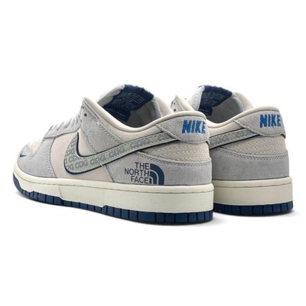 NIKE SB DUNK LOW X THE NORTH FACE