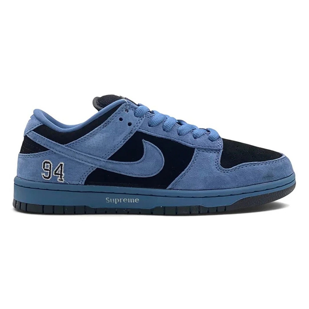 NIKE SB DUNK LOW SUPREME 94 โ OCEAN FOG
