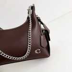Coach Pocket Juliet Dark Brown Bag. - Image 2