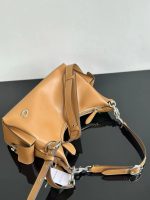 Coach Pocket Juliet Beige Bag. - Image 4